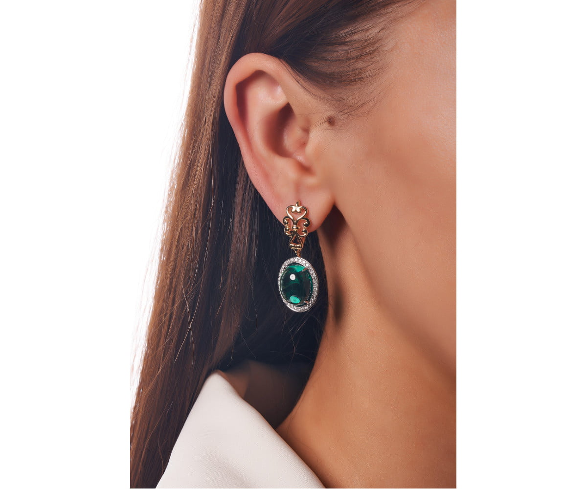 earrings model SK00446 Y Emerald.jpg